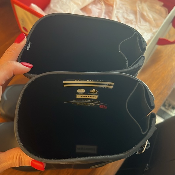 women’s adjustable back hunter boots - Picture 9 of 10